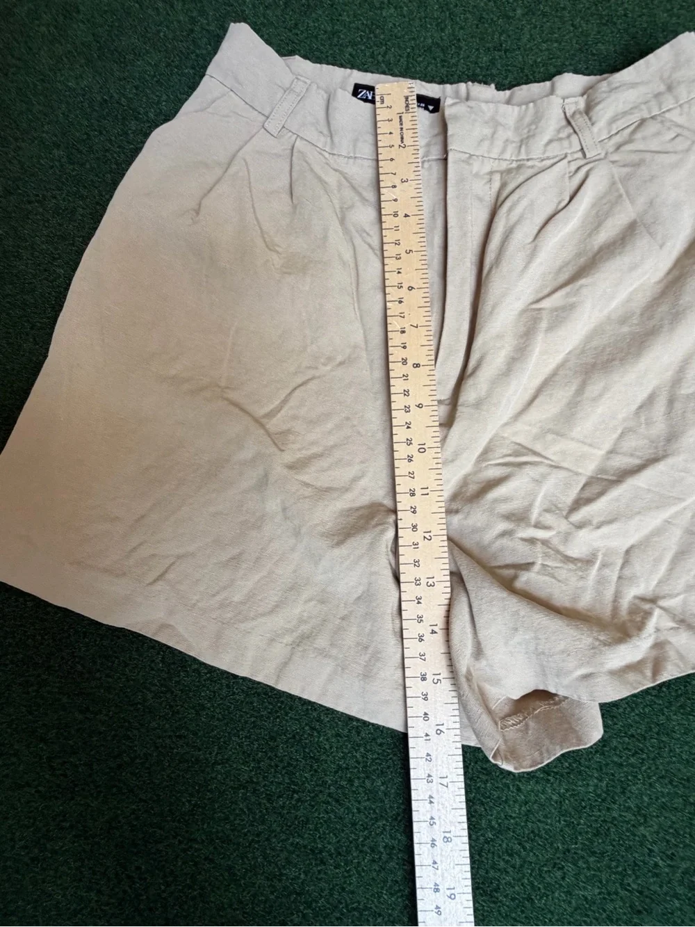 Zara Natural Beige High-Rise Linen Shorts